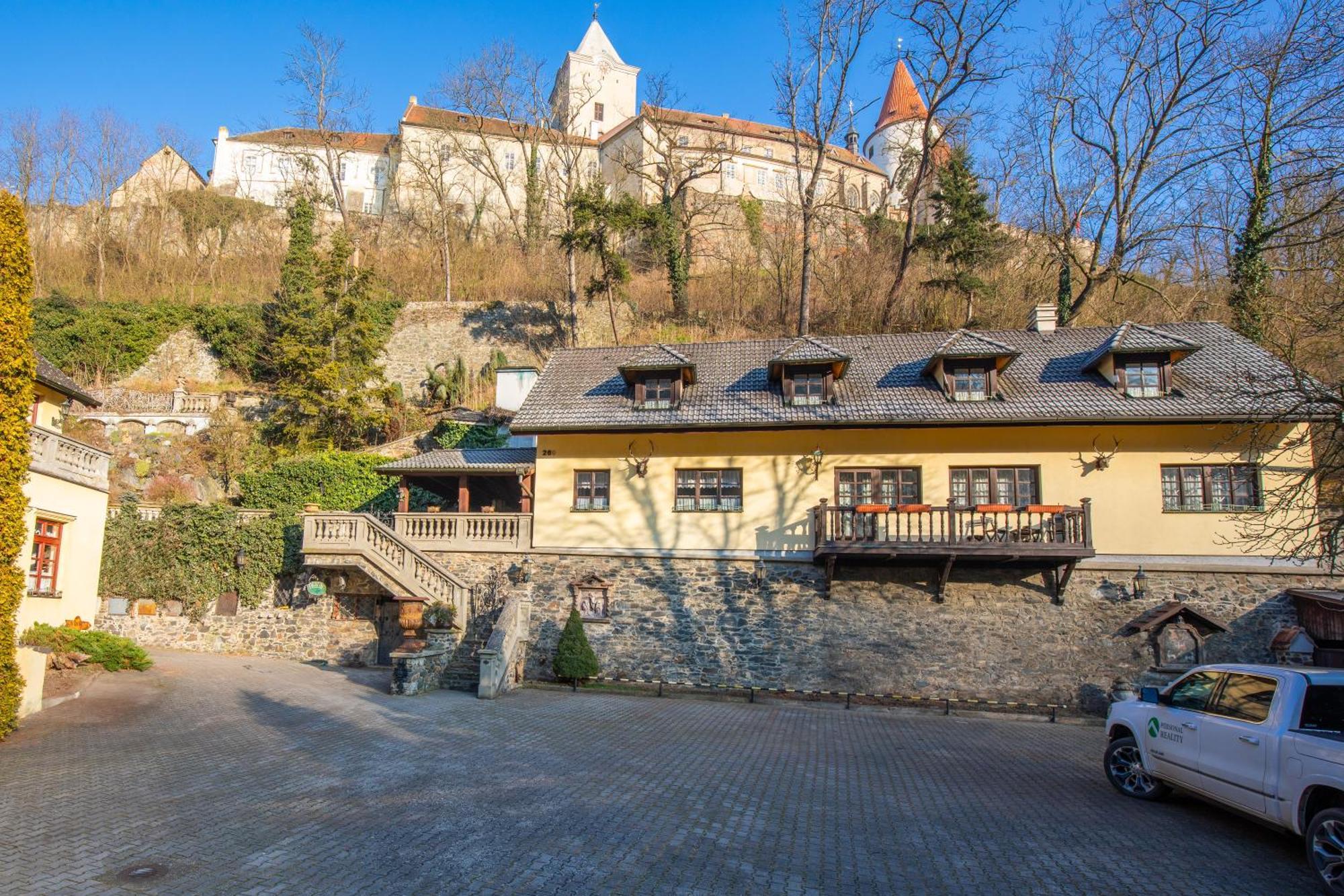 Resort U Jelena Křivoklát Exterior foto