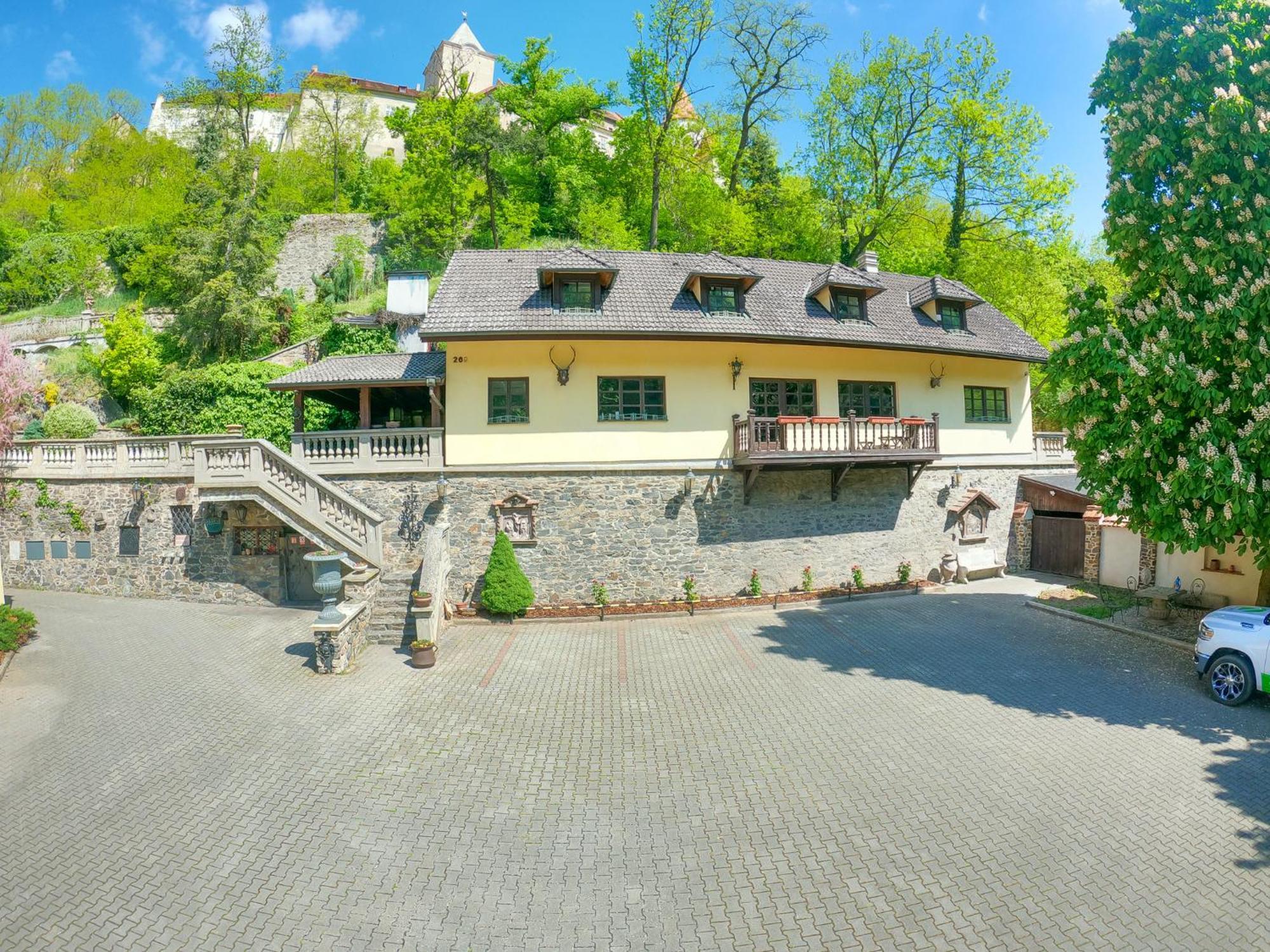 Resort U Jelena Křivoklát Exterior foto